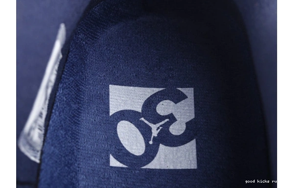 11 528896-007 Retro (GS) Jordan 528896-007 Georgetown Low 0402